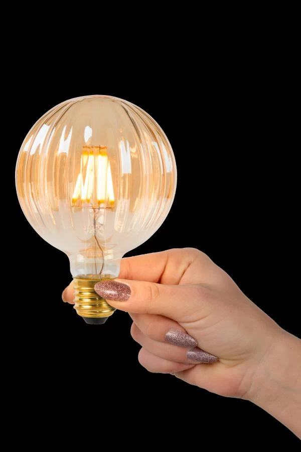 Lucide STRIPED - Filament bulb - Ø 9,5 cm - LED - E27 - 1x6W 2200K - Amber - ambiance 2